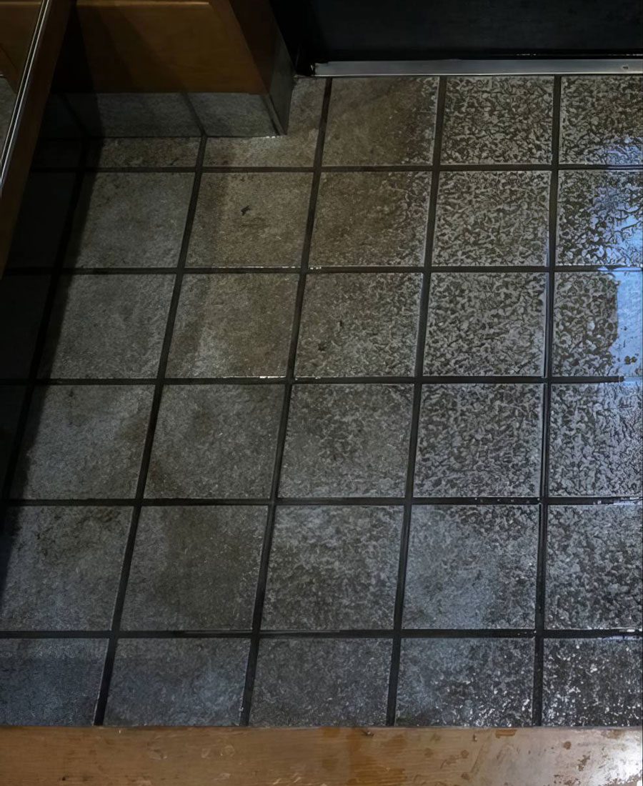 Big Red Gold Coast|Professional Tile Cleaning Brisbane