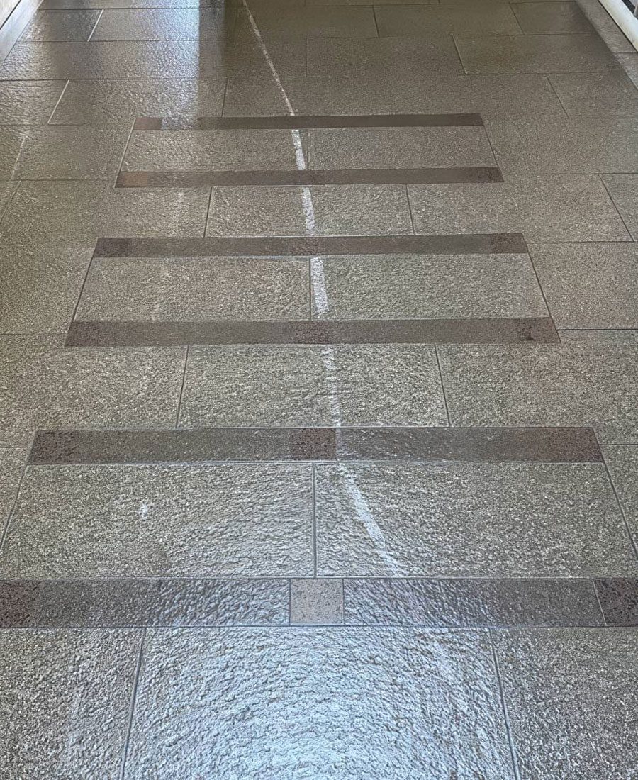 Big Red Gold Coast|Professional Tile Cleaning Brisbane