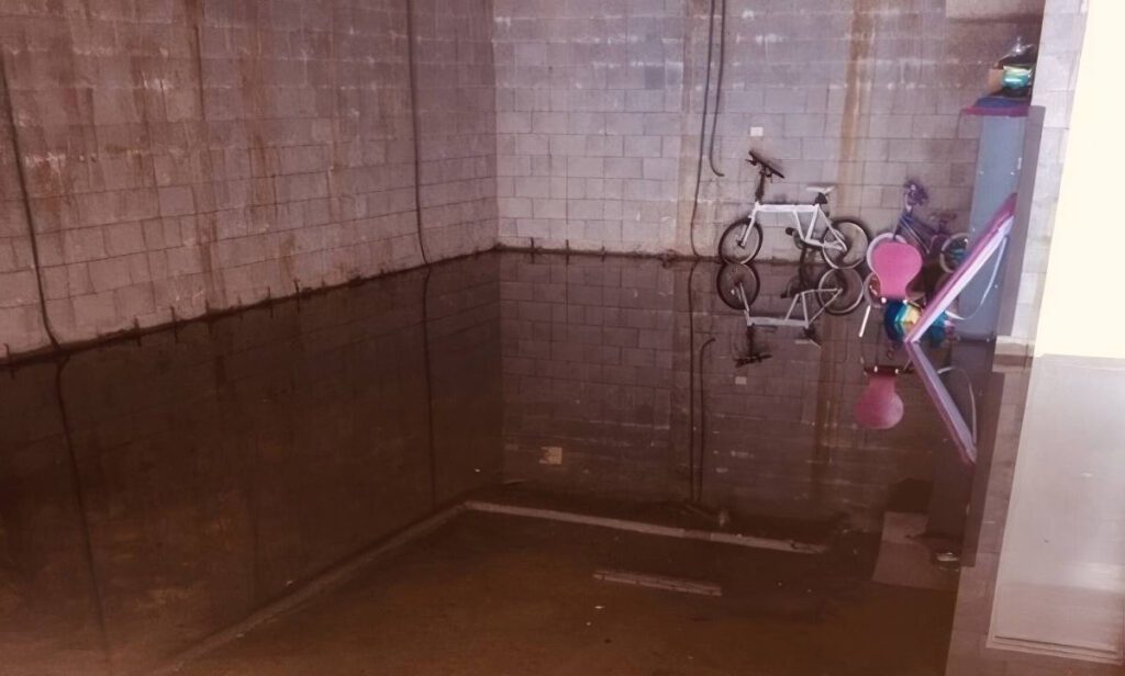 Big Red Gold Coast|Water/Flood Extraction